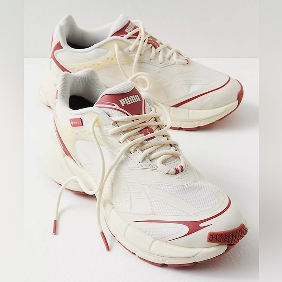 NEW PUMA Velophasis Luxe Sneakers In Frosted Ivory